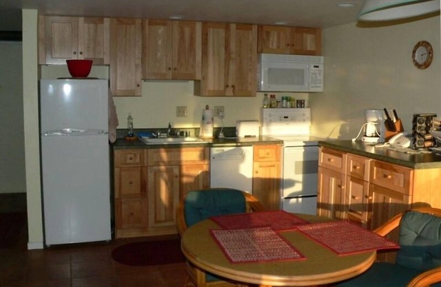 Molokai, Secluded Oceanfront Condo - Kaluakoi, Kepuhi Beach