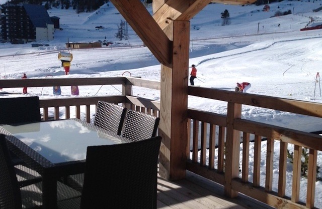 MONTGENEVRE 4-room duplex apartment on the top floor, at the foot of the ski slopes