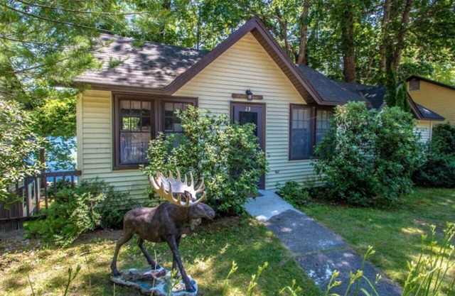 Moose Manor- Squam Waterfront