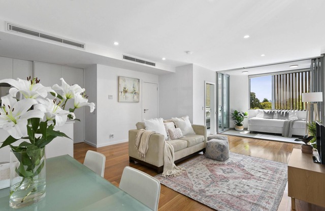 Mosman - MOS28 - Military Road - Modern 1BR + Sunroom Study | Stylish, Light-Filled Central