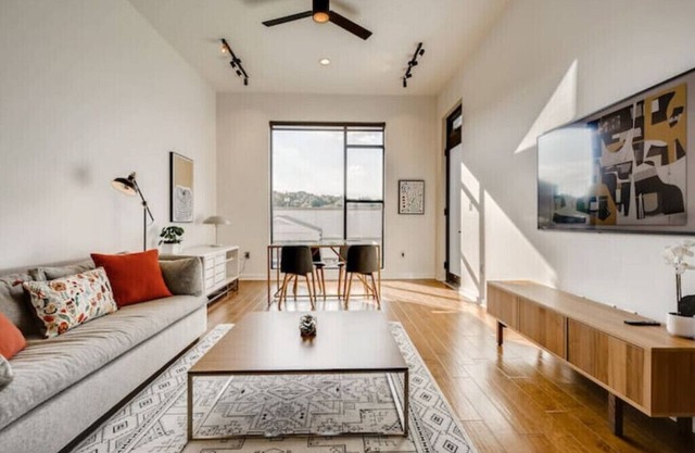Most beautiful stylish condo in South Austinn