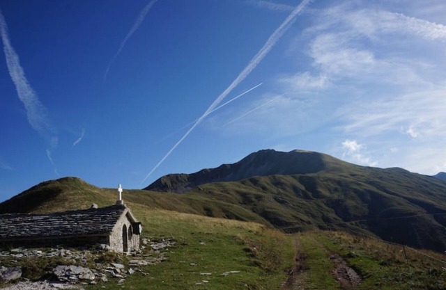 Mountain house -mountain getaway in the picturesque village of Sirako