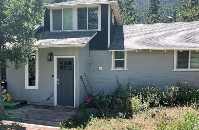 Mountain Retreat in Cascade
