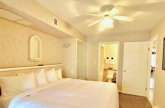 Mountain View Condo with Sofabed and Aircon