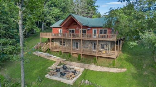 Mountain Views - Firepit - Gas Fireplace - Sleeps 15