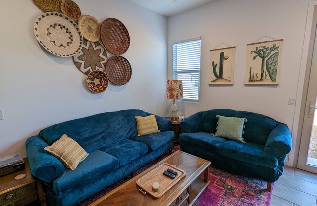 Mountain Views in Phoenix, AZ! 5 Star Comfy Southwest Hideaway!