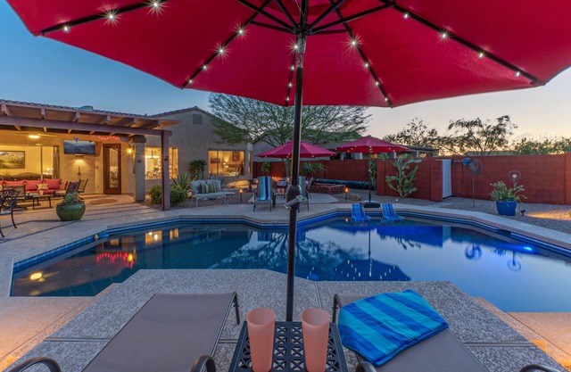 Mt VIEWS, Trails & Golf Oasis, Resort Amenities: Htd POOL, Spa, Putt Green, 3 Mt Bikes