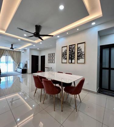 MuciHome 3R2B Residensi Zamrud, Kajang 2, Bandar Baru Bangi - non smoking sweethome for Malaysian and Borneo Guests only