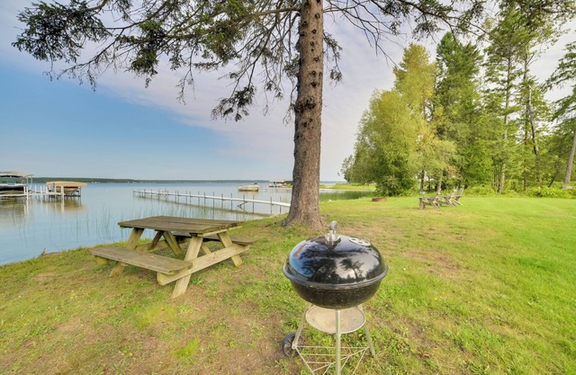 Mullett Lake Cabin w/ Private Dock + Fire Pit!