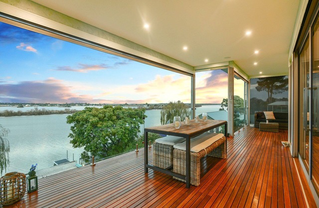 Muse on the Murray + Pet-Friendly