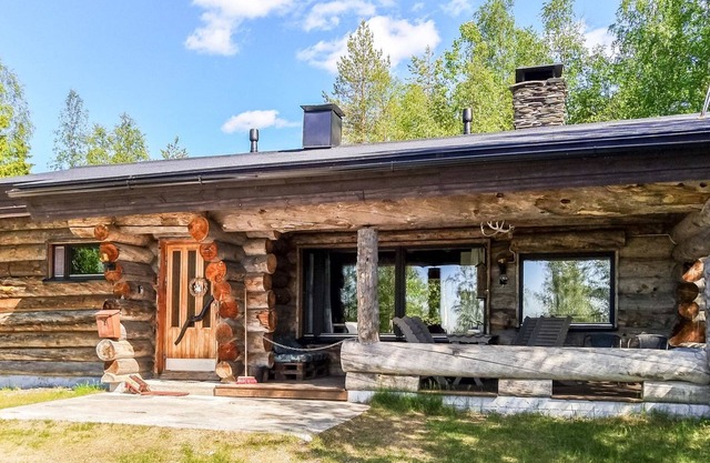 Mustalampi 2 Kurkiaura by Interhome