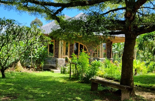 Mutolere Coffee Pot Guest Houses