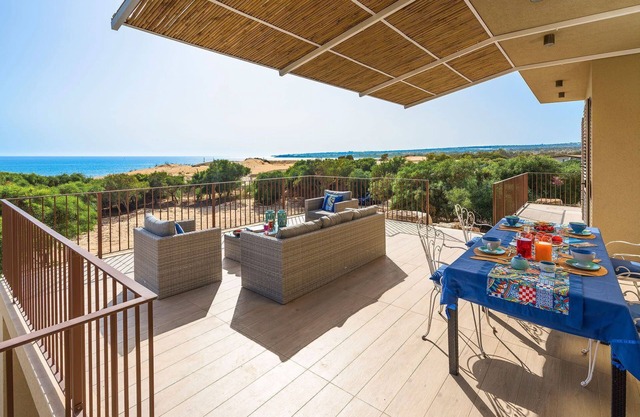 My Rental Homes - Casa Gentile with sea view, terrace and air conditioning