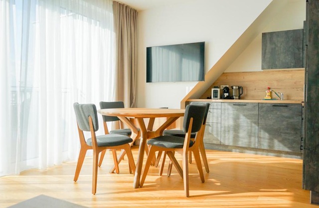 Nadland Apartments B61