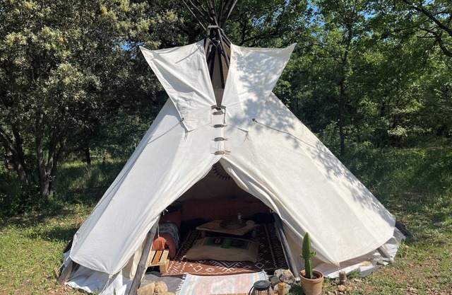 Naskapi a real Amerindian tepee