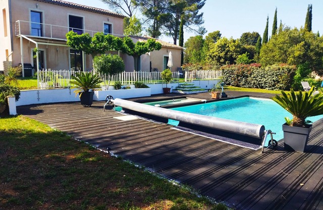 Nature et Tourisme. Great and comfortable villa with 4 bedrooms and 4 bathrooms