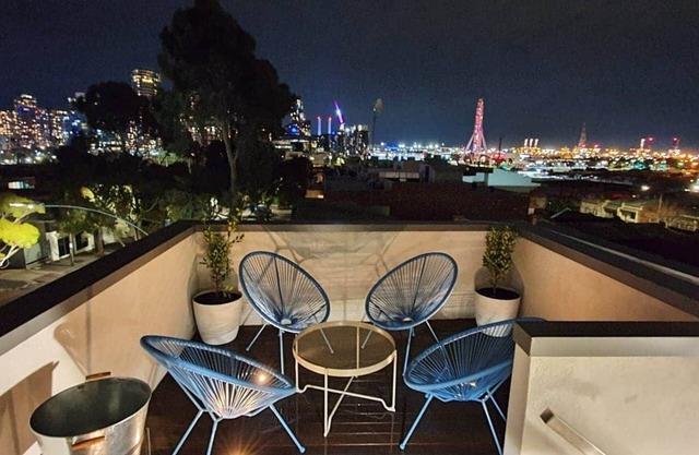 Near new 3 bedroom residence