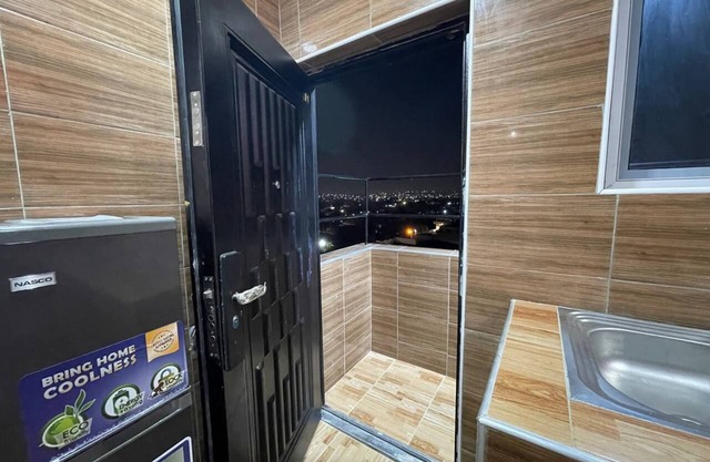 Neat and Cozy 1 Bedroom Apartment with Kitchen & Water Heater at Fise Pokuase