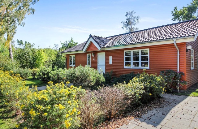 "Nela" - 300m from the sea by Interhome