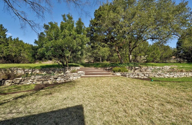 Nestled In Nature Compound - Pet-Friendly, Acreage