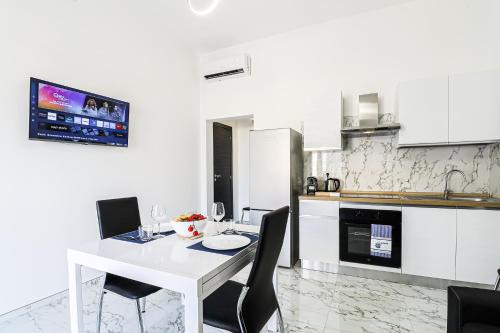 Nettuno80 3 by Casa di Marco AP33