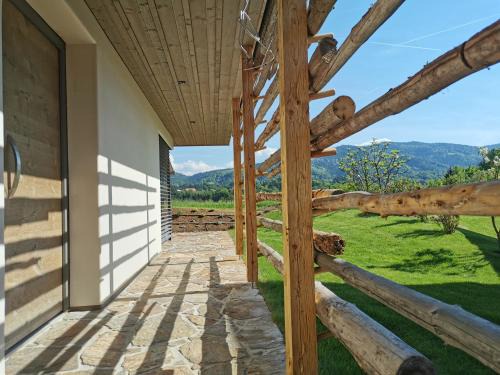 Neues stilvolles Ferienhaus Südsteiermark in ruhiger Lage top Aussicht inkl Wallbox