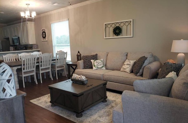 NEW 4/4 Farmhouse style house in College Station!