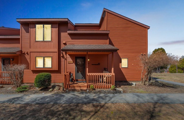 NEW! 46er 15E - Stylish & Comfortable Mountain Retreat by The Summit at Gore Mountain