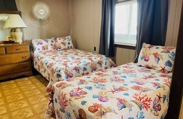 NEW 500' LIGHTED FISHING PIER! JJ's Landing, Large Studio Apartment.
