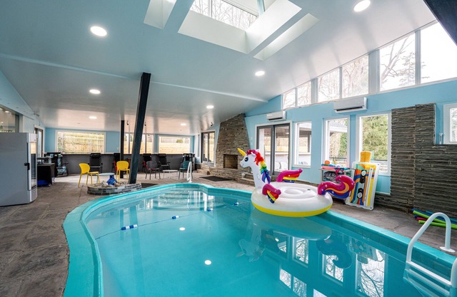 NEW! Indoor Pool & Massive Space to Entertain, Luxury w/ King Beds, Kid-Friendly