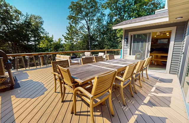 NEW lakefront escape with dock, game room, kayaks, 2 master suites & large deck