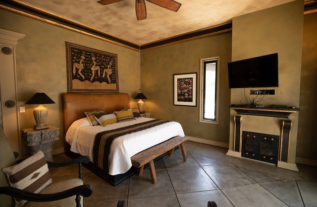 New Listing! Ajijic Luxury Suite on the lake