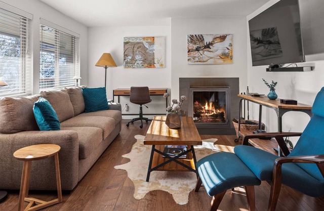 New Listing! Stylish & Convenient Aspen Rental. Wood FP, Heated Outdoor Pool. 3 Blks To Town/Lift