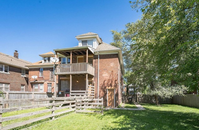 NEW LISTING! Updated Loft- Downtown Detroit Adjacent Southwest by RedAwning
