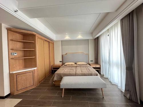 New Modern Luxury Suite Apartment At The Heart of Vientiane