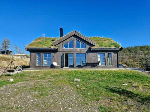 New Mountain Cabin With Views Over Eggedal