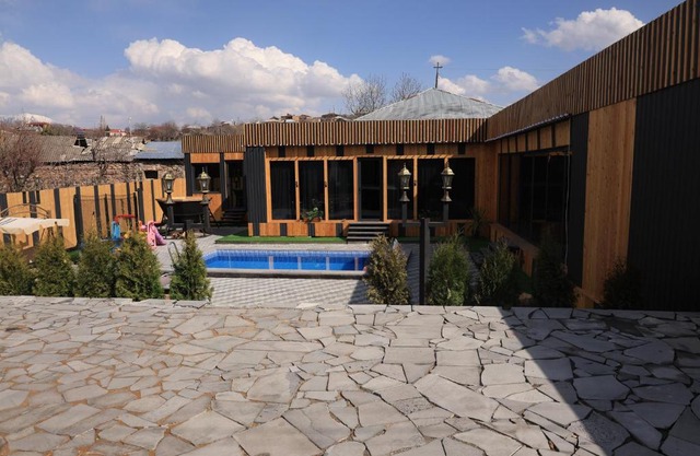 New Parpi Guest House