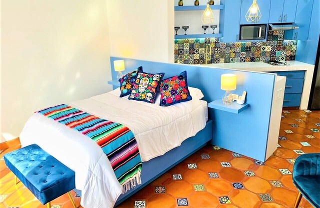 New Remodel/Spanish Chic Suite on the Cabo Marina