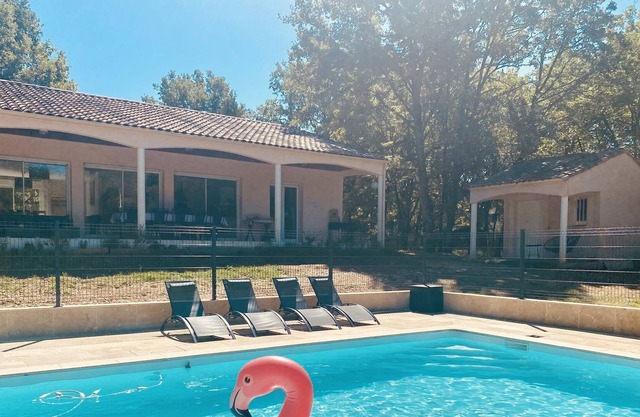 New swimming pool for summer 2022 * Cahors 5mn: villa 10 people 150 m²