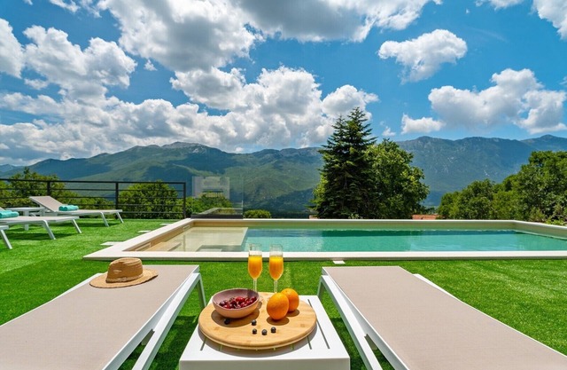 NEW! Villa Rose is a 4-bedroom villa with a heated pool 12km from Baška voda
