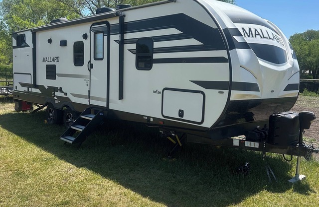 Newer camper/RV with AC in charming Rexburg