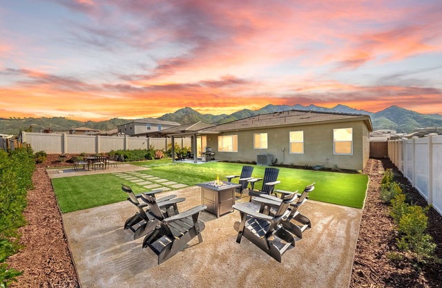 Newly Built Home in Riverside Close to UCR/DTWN