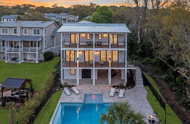 Newly Constructed, Large Executive Luxury Home W/Heated Pool