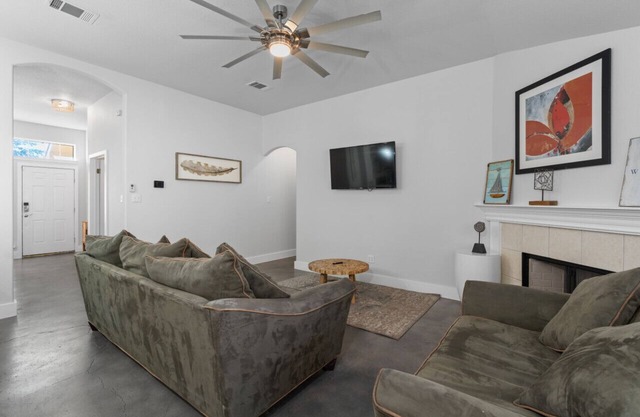 Newly Renovated Home near Kalahari Resorts
