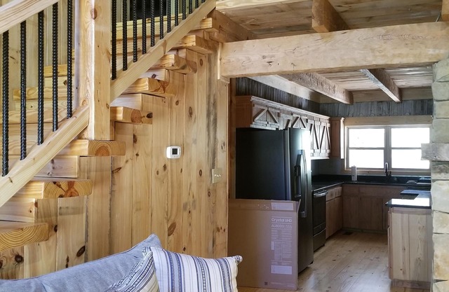 Newly renovated rustic cottage in Northern Iredell County NC