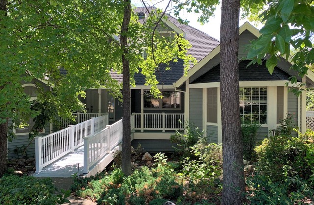 Newly renovated spacious home near Folsom Lake