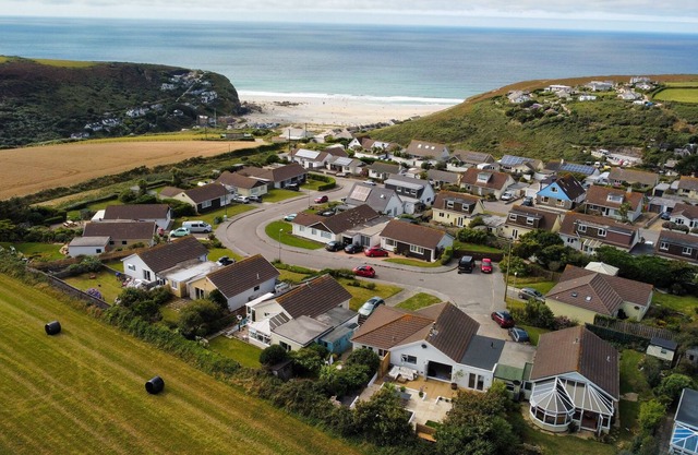 Newly Renovated Villa Walking Distance To Blue Flag Porthtowan Beach