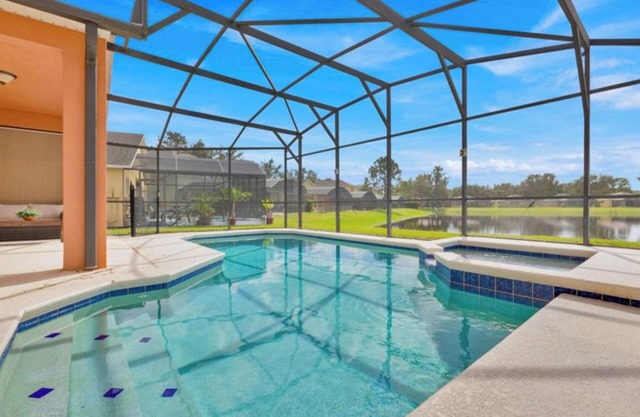 Newly Updated Disney Villa in Clermont w/Pool & Spa! Fun for the whole family!