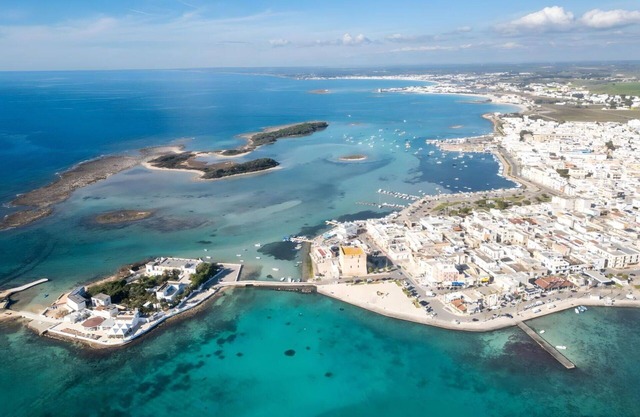 Nice apartment for 4 people with WIFI, TV and pets allowed, close to Otranto