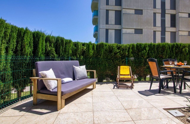 Nice apartment for 2 guests with WIFI, pool, A/C, TV, terrace and pets allowed